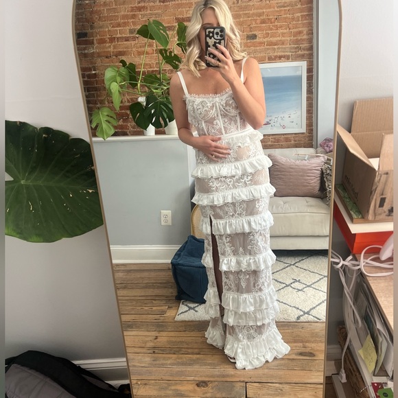 Cassia Dress from V. Chapman - Picture 7 of 8